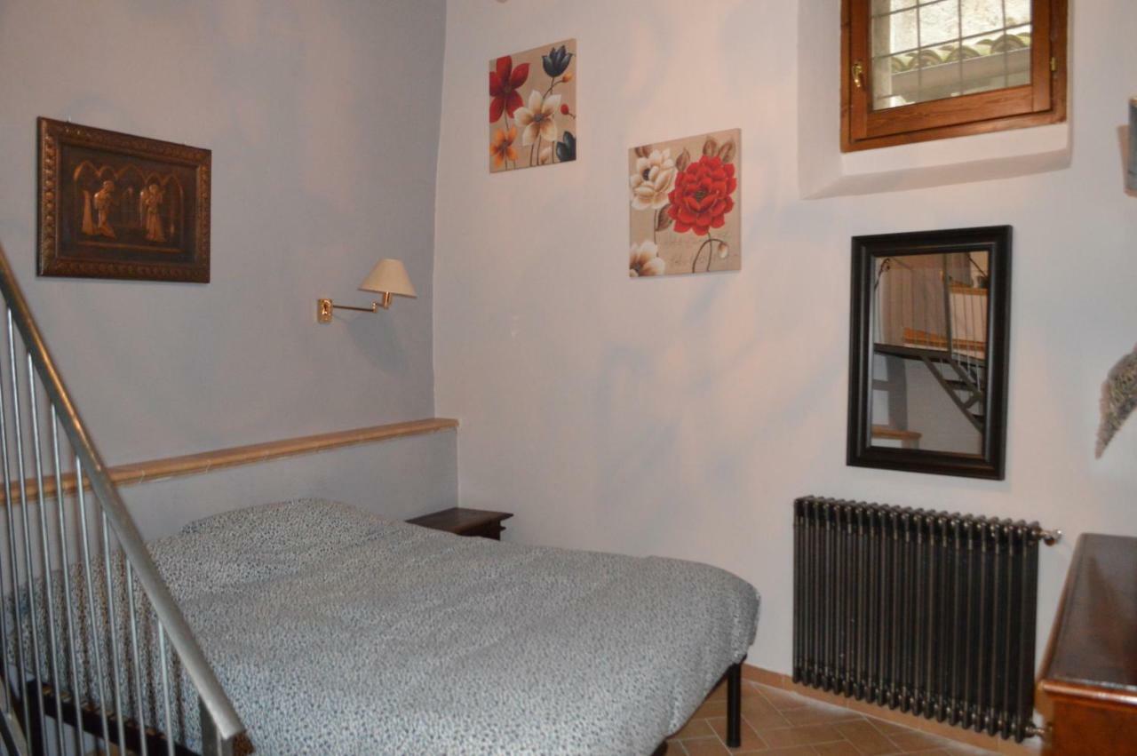Appartamento In Centro Spoleto Eksteriør bilde